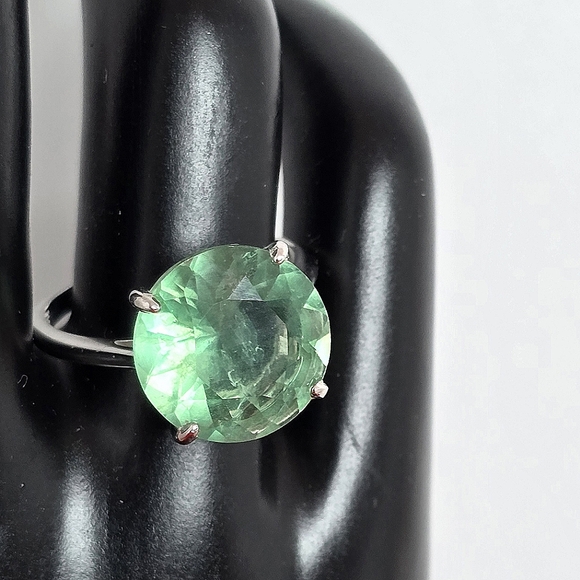 Natural Green Fluorite 925 Sterling Silver Ring SZ 6.75 - Picture 4 of 7